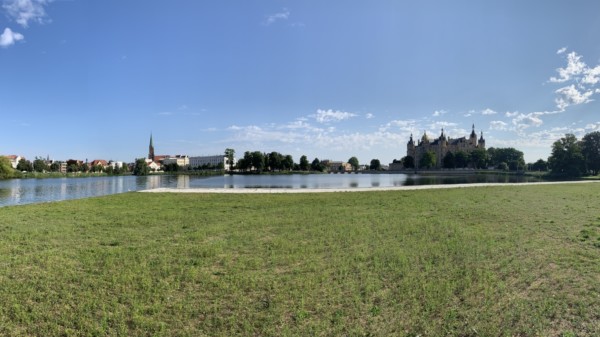 Schwimmende Wiese